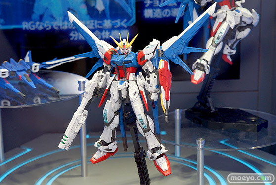 第56回ホビーショーのバンダイブースのガンプラ新作展示の様子15