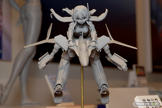 アオシマのバルキリー少女プロジェクトの参考出展原型画像01