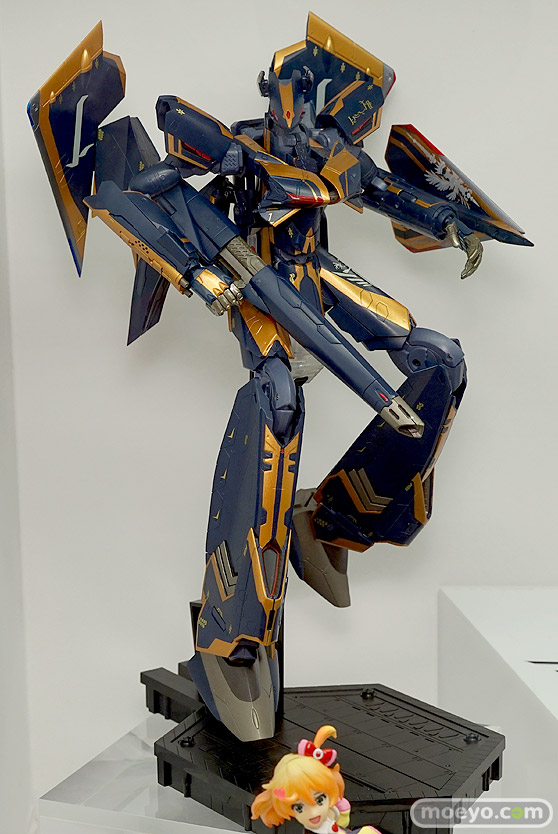 第56回ホビーショーのバンダイブースのマクロスシリーズ新作展示の様子13