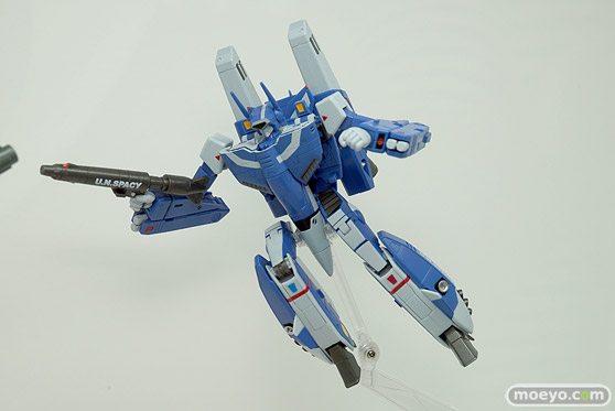 第56回ホビーショーのバンダイブースのマクロスシリーズ新作展示の様子15