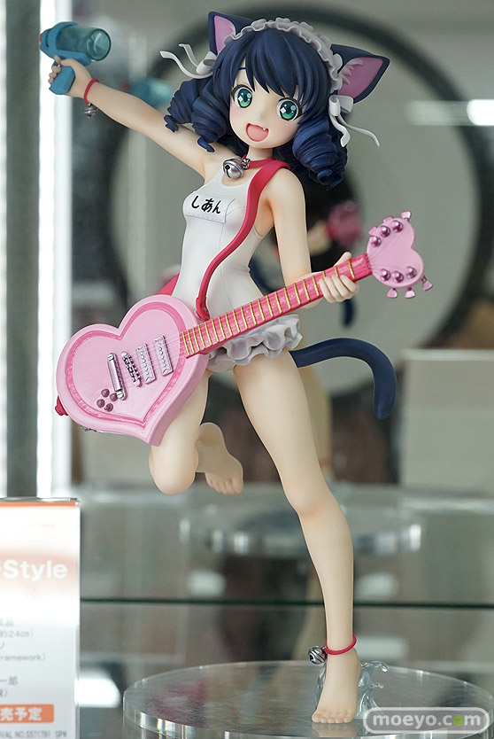 水無月ららやシアンなど秋葉原の新作フィギュア展示の様子04