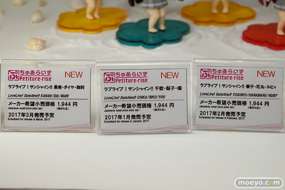 人造人間18号やフリーザの小型ポッドなど第56回ホビーショーのバンダイブースのキャラもの新作展示の様子12