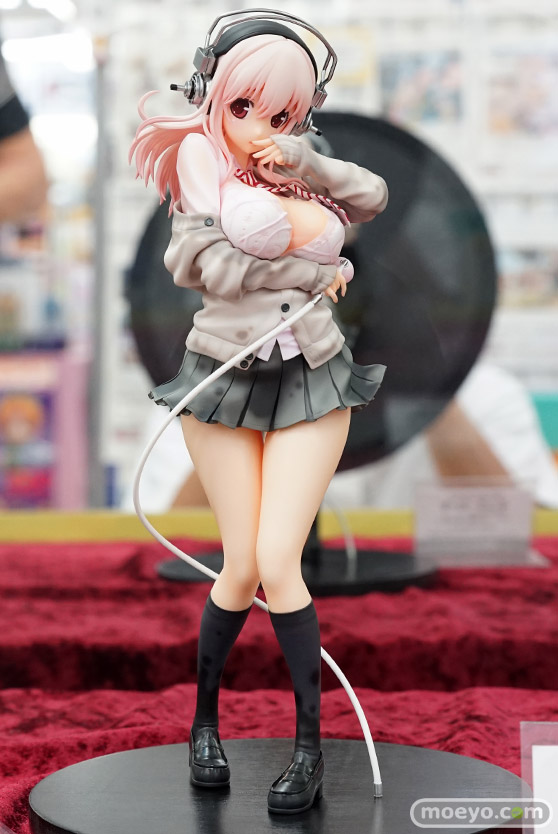 DRAGON Toy(ドラゴントイ)のすーぱーそに子　濡れ透け撮影会の新作フィギュア彩色サンプル画像01