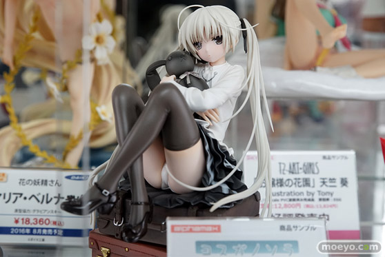 水無月ららやそに子やビーデルなど秋葉原の新作フィギュア展示の様子06