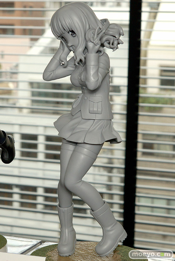 ウェーブのガールズアンドパンツァー 武部沙織【パンツァージャケットVer.】の新作フィギュア原型画像04