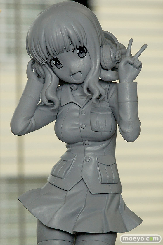 ウェーブのガールズアンドパンツァー 武部沙織【パンツァージャケットVer.】の新作フィギュア原型画像05
