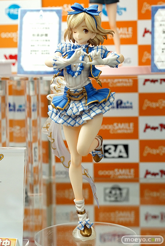 マリア・ベルナールや間宮麻理絵や九龍葉月など秋葉原の新作フィギュア展示の様子画像25