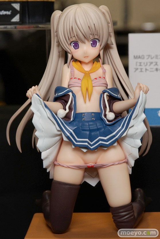 クイーンテッドの蒼の彼方のフォーリズム 有坂真白 ドキドキ☆教室Ver.の新作エロフィギュア彩色サンプル画像04