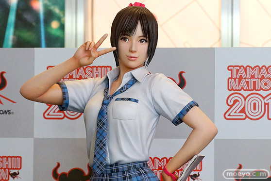 魂ネイション2016のサマーレッスン 宮本ひかりの等身大フィギュア画像05