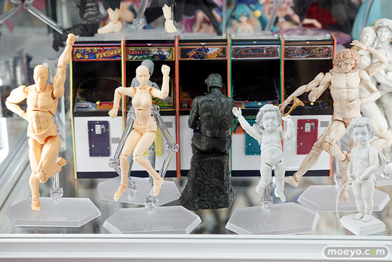 秋葉原の新作フィギュア展示の様子画像20