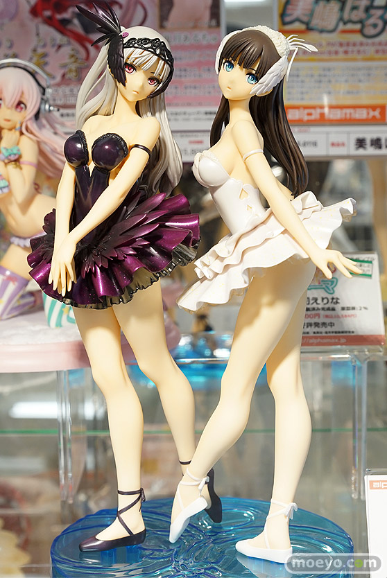 秋葉原の新作フィギュア展示の様子画像21