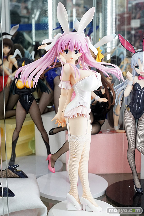 秋葉原の新作フィギュアサンプル展示の様子12