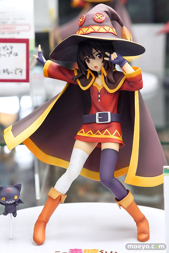 秋葉原の新作フィギュアサンプル展示の様子40