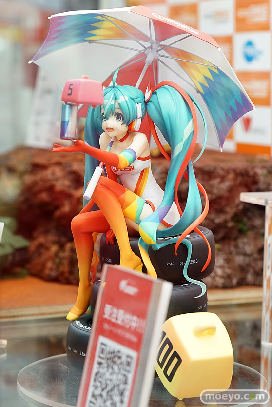 グッドスマイルカンパニーのレーシングミク 2016 Ver.の新作フィギュア彩色サンプル画像04