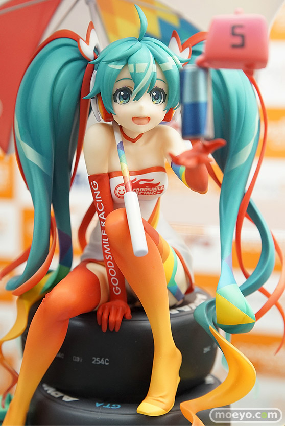 グッドスマイルカンパニーのレーシングミク 2016 Ver.の新作フィギュア彩色サンプル画像05