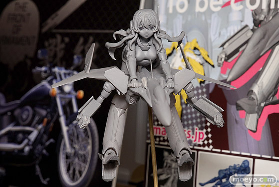 AK-GARDEN【11】 アオシマ　アゾン　ブースの様子画像05