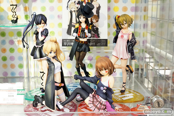 秋葉原での新作フィギュア展示の様子画像13