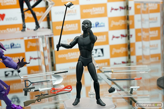 秋葉原での新作フィギュア展示の様子画像34