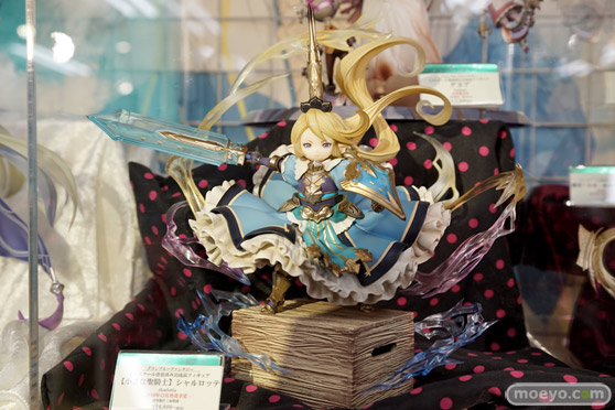 秋葉原の新作フィギュア展示の様子13