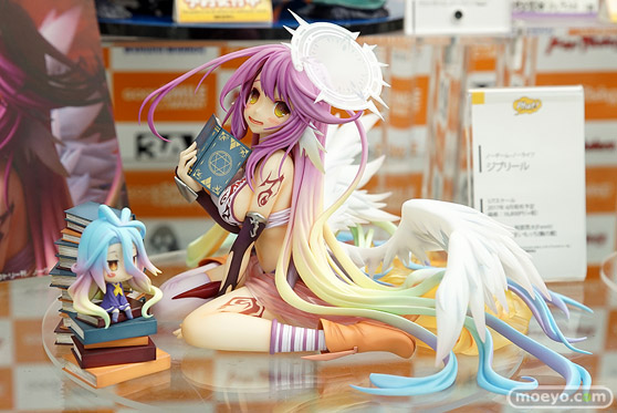 秋葉原の新作フィギュア展示の様子37