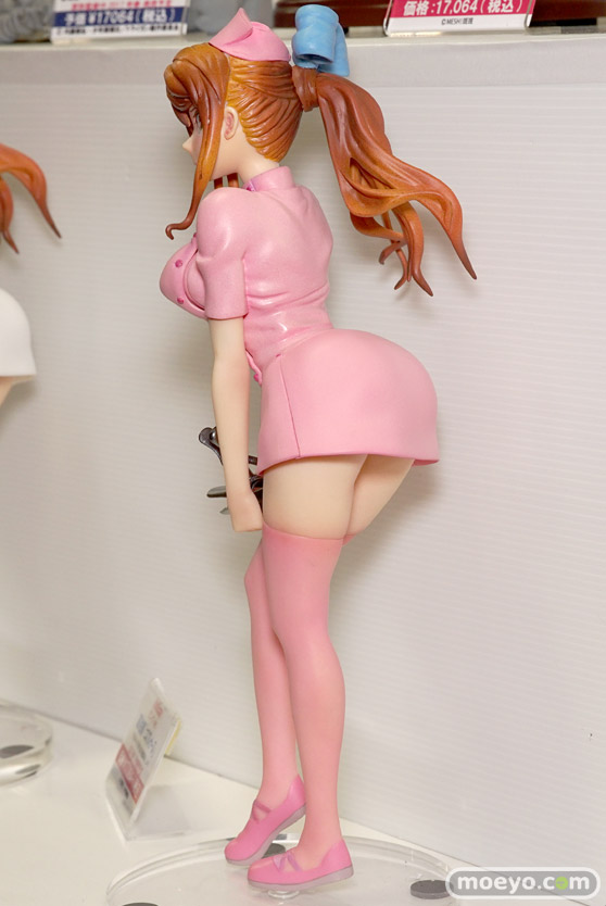 ブラックベリーの月刊哀川編集長 哀川由美 コスプレナース ホワイトVer./ピンクVer.の新作フィギュア彩色サンプル画像11