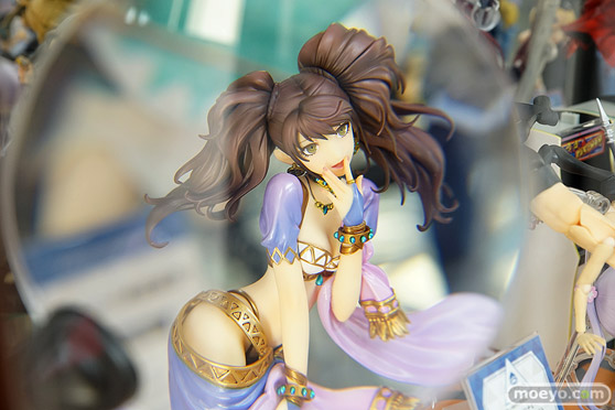 秋葉原の新作フィギュア展示の様子20