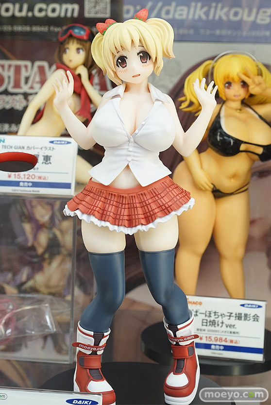 秋葉原の新作フィギュア展示の様子画像25