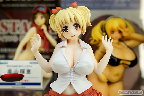 秋葉原の新作フィギュア展示の様子画像26