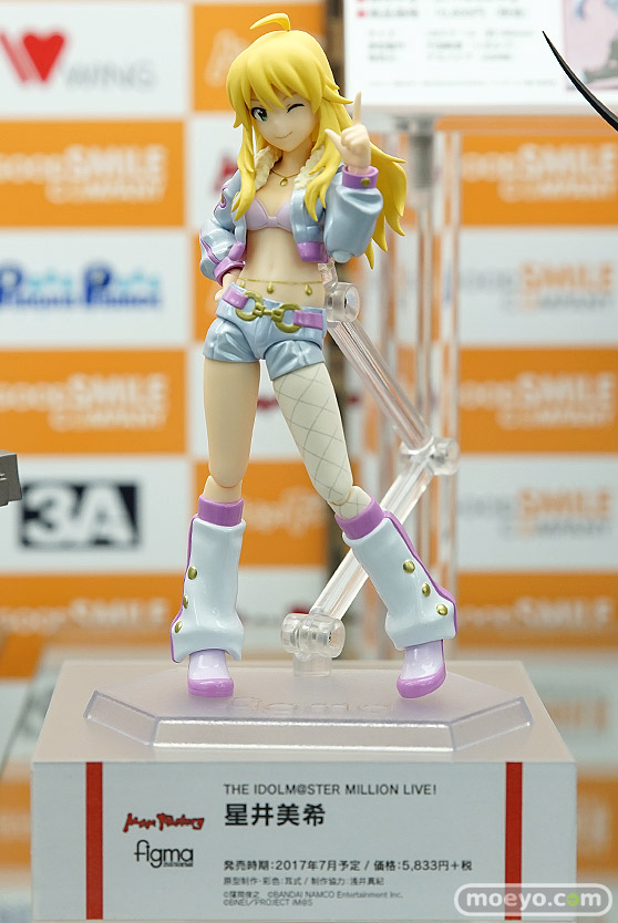 秋葉原の新作フィギュア展示の様子画像40