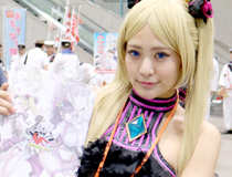 【WF2016夏】豪華絢爛！各ブースを華やかに彩った「コンパニオン」特集 02