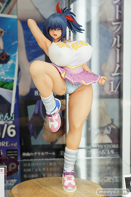 秋葉原の新作フィギュア展示の様子19