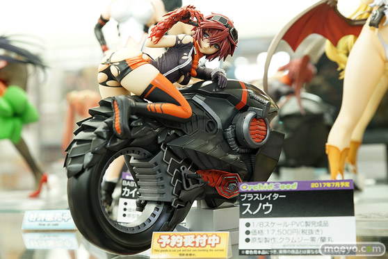 秋葉原の新作フィギュア展示の様子28