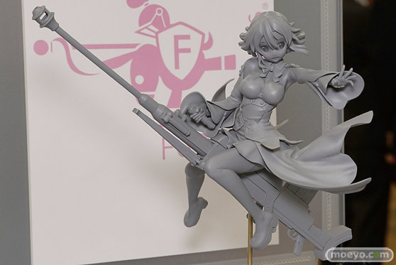 アオシマの終末のイゼッタの新作フィギュア原型画像02