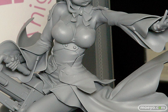 アオシマの終末のイゼッタの新作フィギュア原型画像09