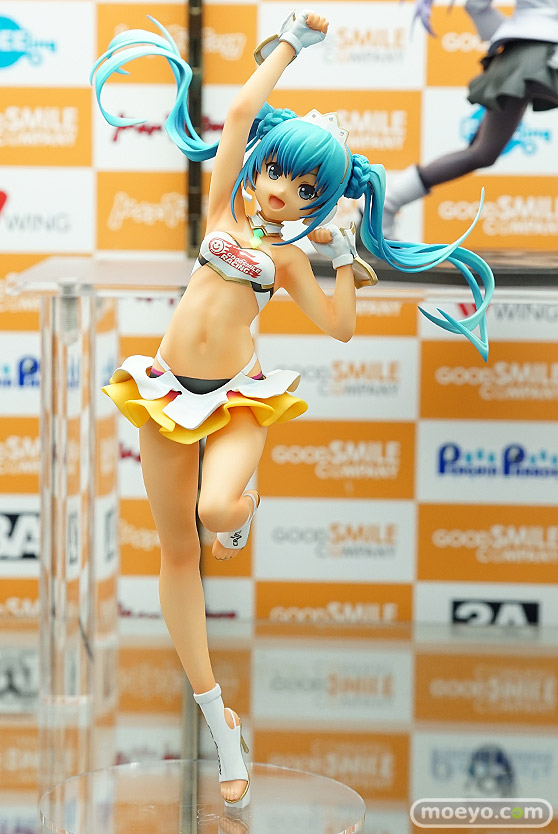 フリーイングのレーシングミク2015 タイVer.の新作フィギュア彩色サンプル画像01
