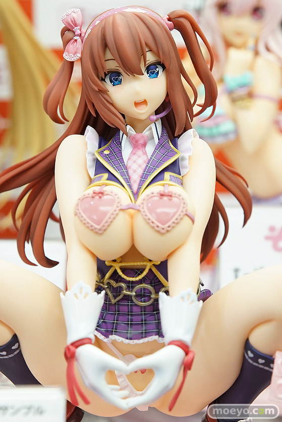 秋葉原の新作フィギュア展示の様子31