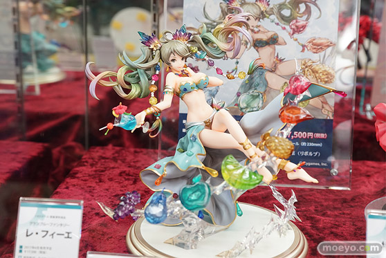 秋葉原の新作フィギュア展示の様子画像16