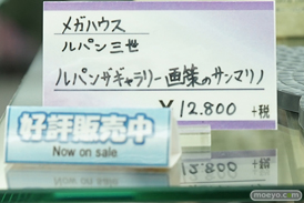 秋葉原の新作フィギュア展示の様子画像23