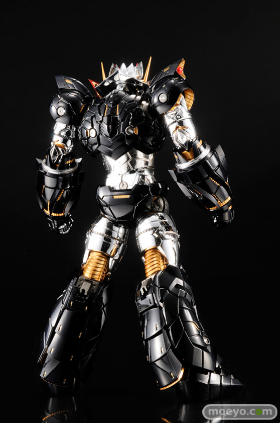 ホビージャパンのRIOBOT マジンカイザー -マジンパワー発動Ver.-の新作フィギュア彩色サンプル画像03