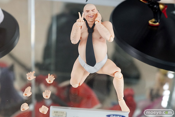 秋葉原の新作フィギュア展示の様子12