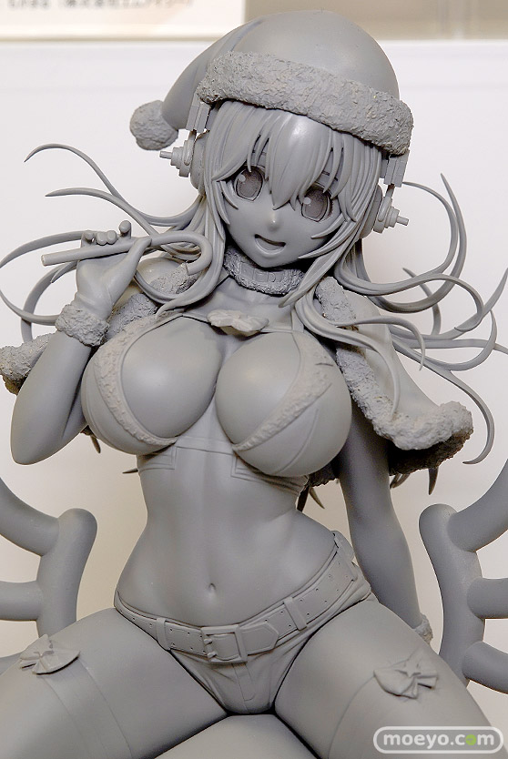 ヴェルテクスのすーぱーそに子 クリスマス ver.の新作フィギュア原型画像07