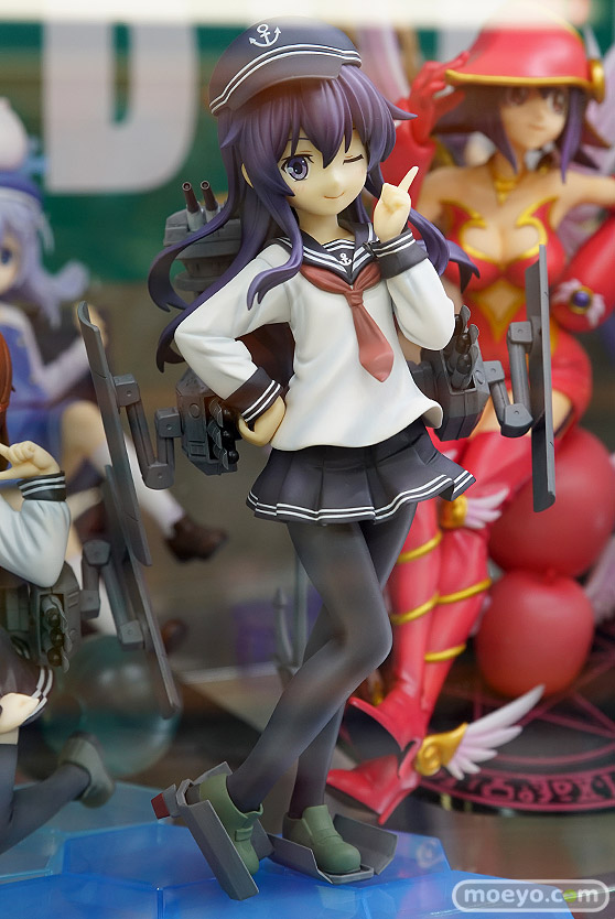 秋葉原での新作フィギュア展示の様子08