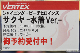 秋葉原での新作フィギュア展示の様子32