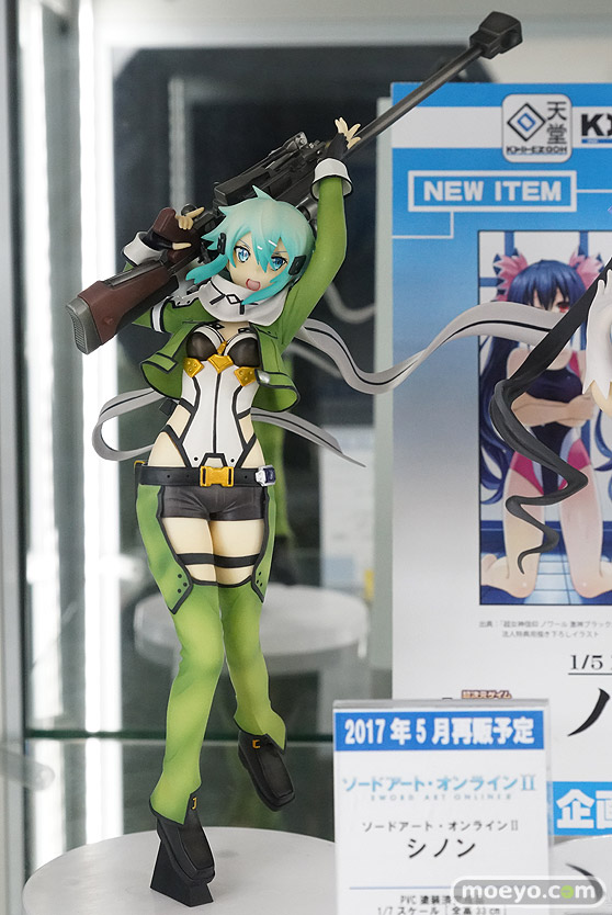 秋葉原の新作フィギュア展示の様子04