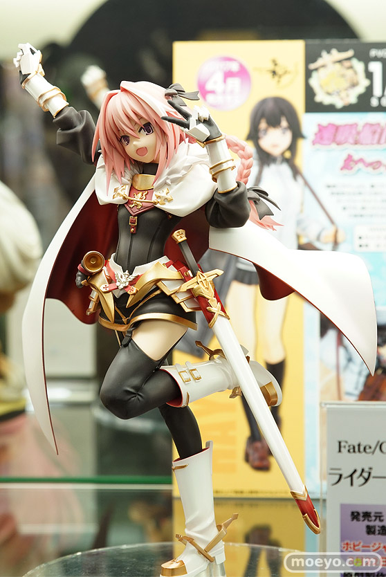 秋葉原の新作フィギュア展示の様子32