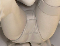 横から豪快おパンツ！キューズQ新作フィギュア「艦隊これくしょん-艦これ- 北方棲姫」監修中原型が展示！【WF2017冬】