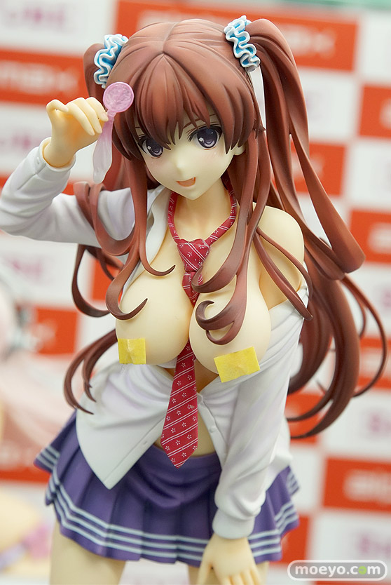 秋葉原の新作フィギュア展示の様子22