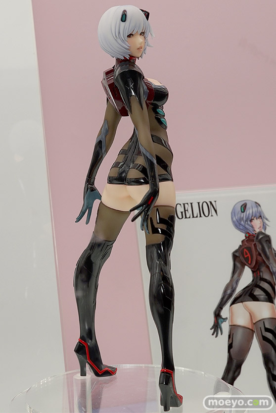 フレアのヱヴァンゲリヲン新劇場版 アヤナミレイ(仮称)の新作フィギュア彩色サンプル画像03