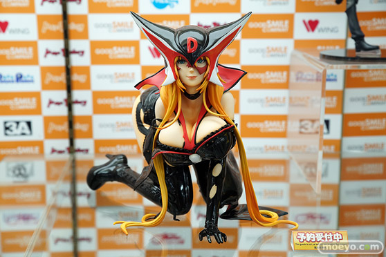 秋葉原の新作フィギュア展示の様子12