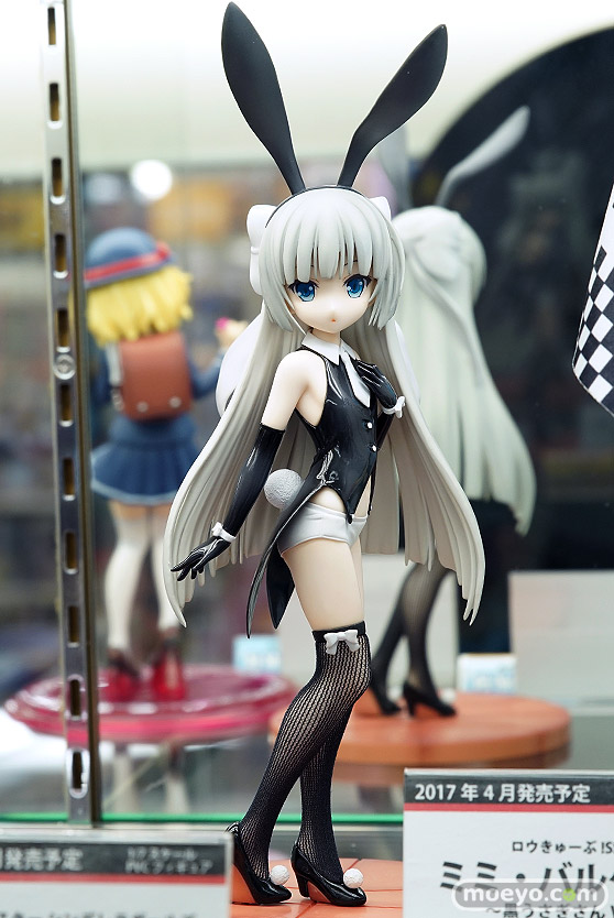 秋葉原の新作フィギュア展示の様子16